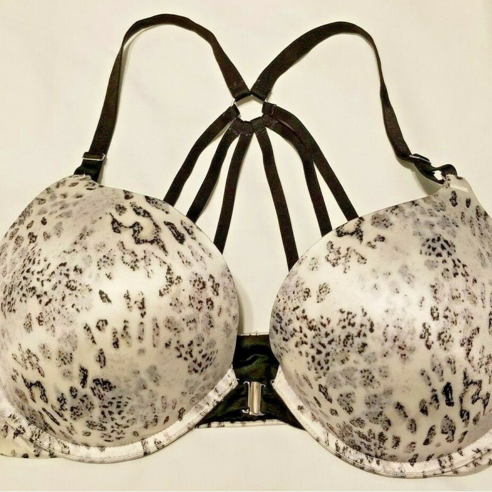 Victoria Secret 36DD Very Sexy Pushup Bra - Snow Leopard Front-Close